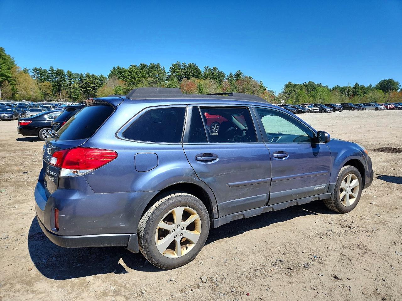 2013 SUBARU OUTBACK