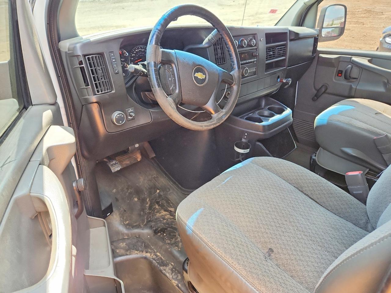 2013 CHEVROLET EXPRESS