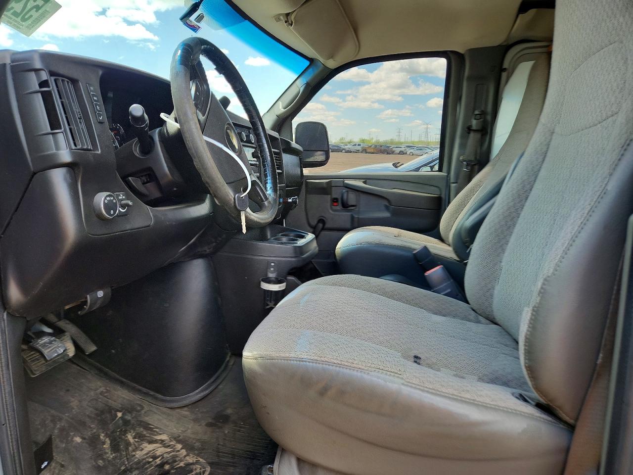 2013 CHEVROLET EXPRESS