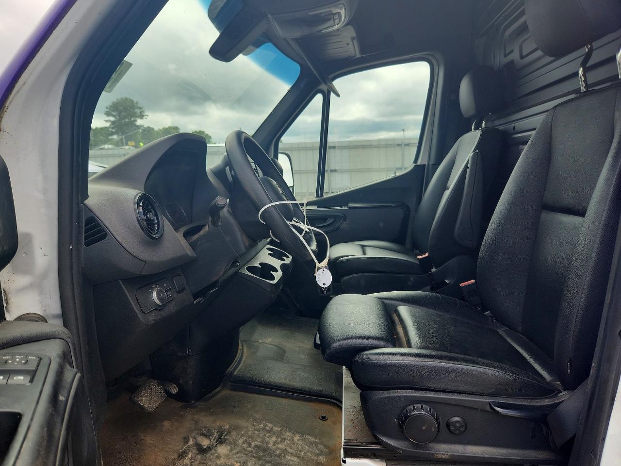 2023 MERCEDES-BENZ SPRINTER