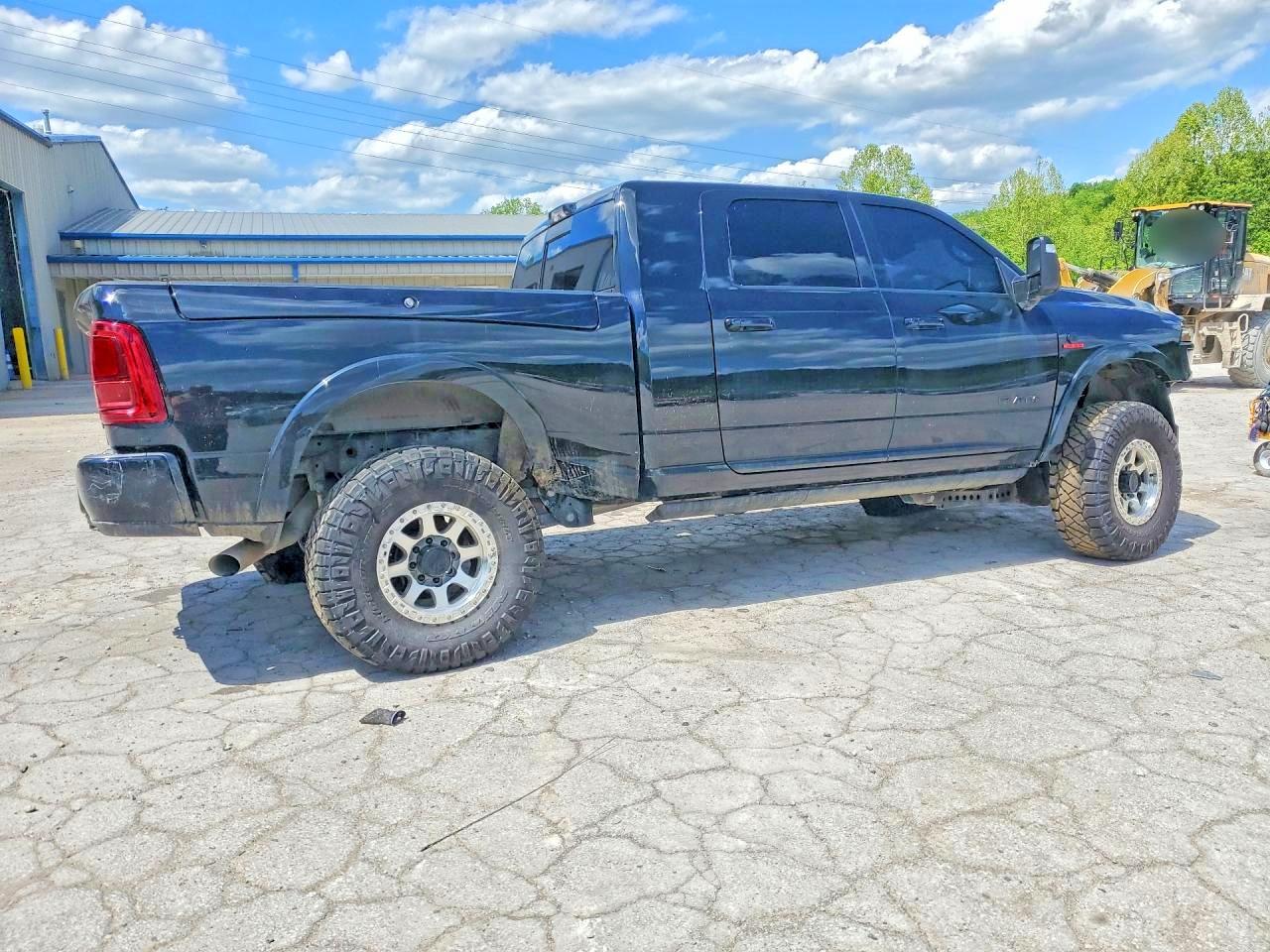 2025 RAM 2500
