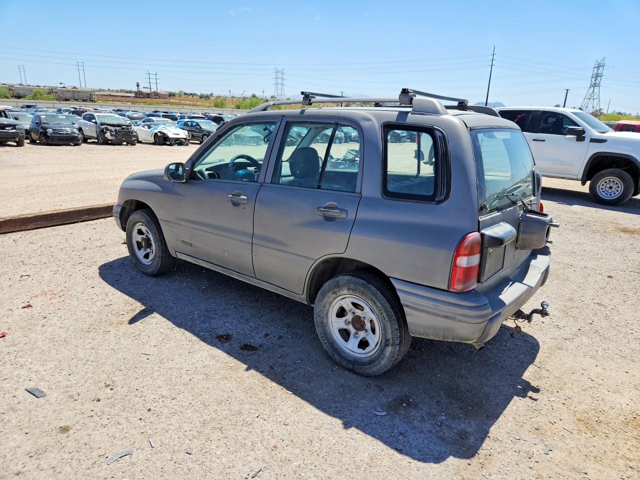 2000 CHEVROLET TRACKER