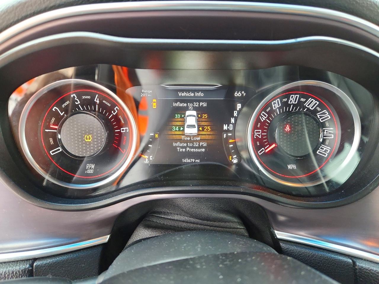 2017 DODGE CHALLENGER