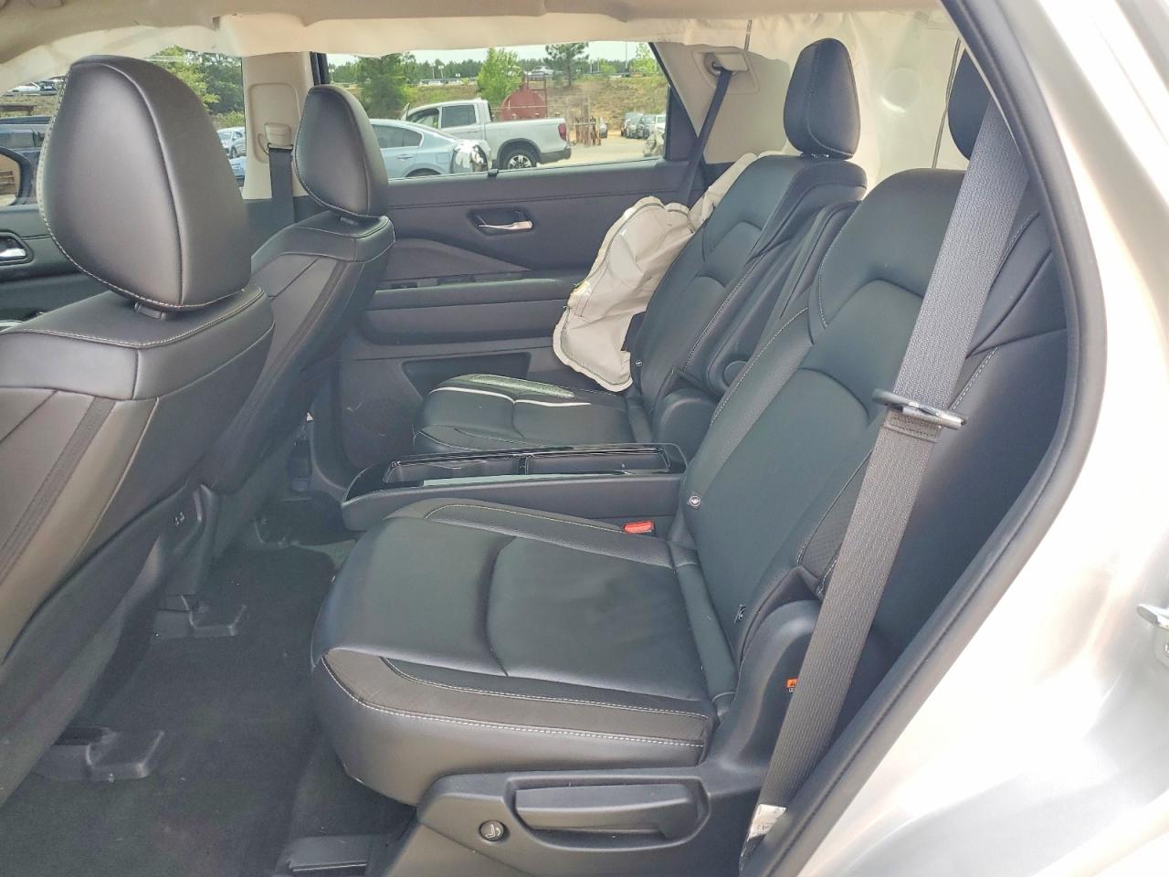 2024 NISSAN PATHFINDER