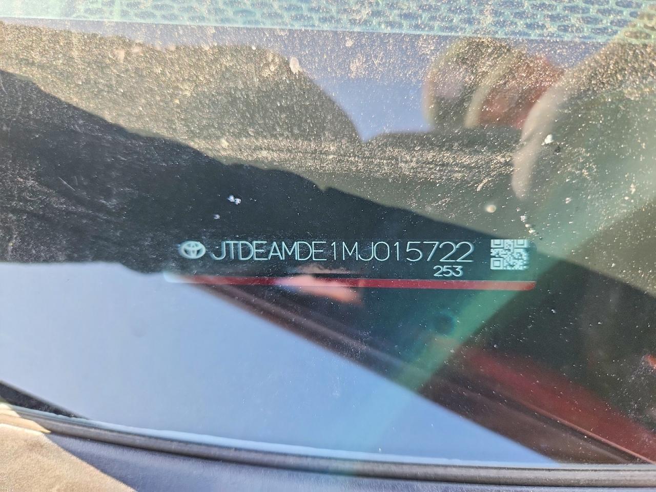 2021 TOYOTA COROLLA