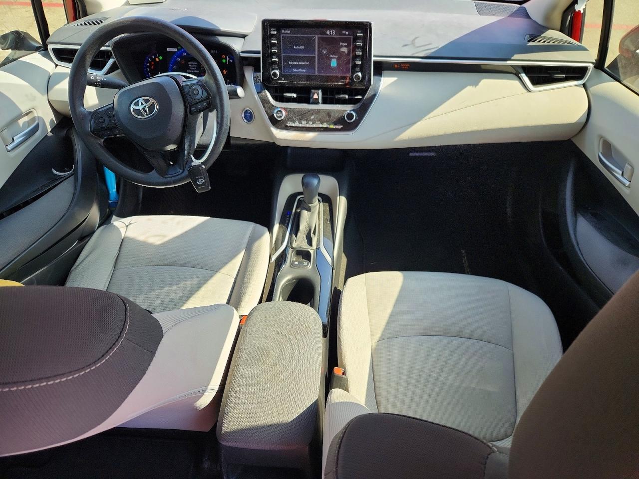 2021 TOYOTA COROLLA