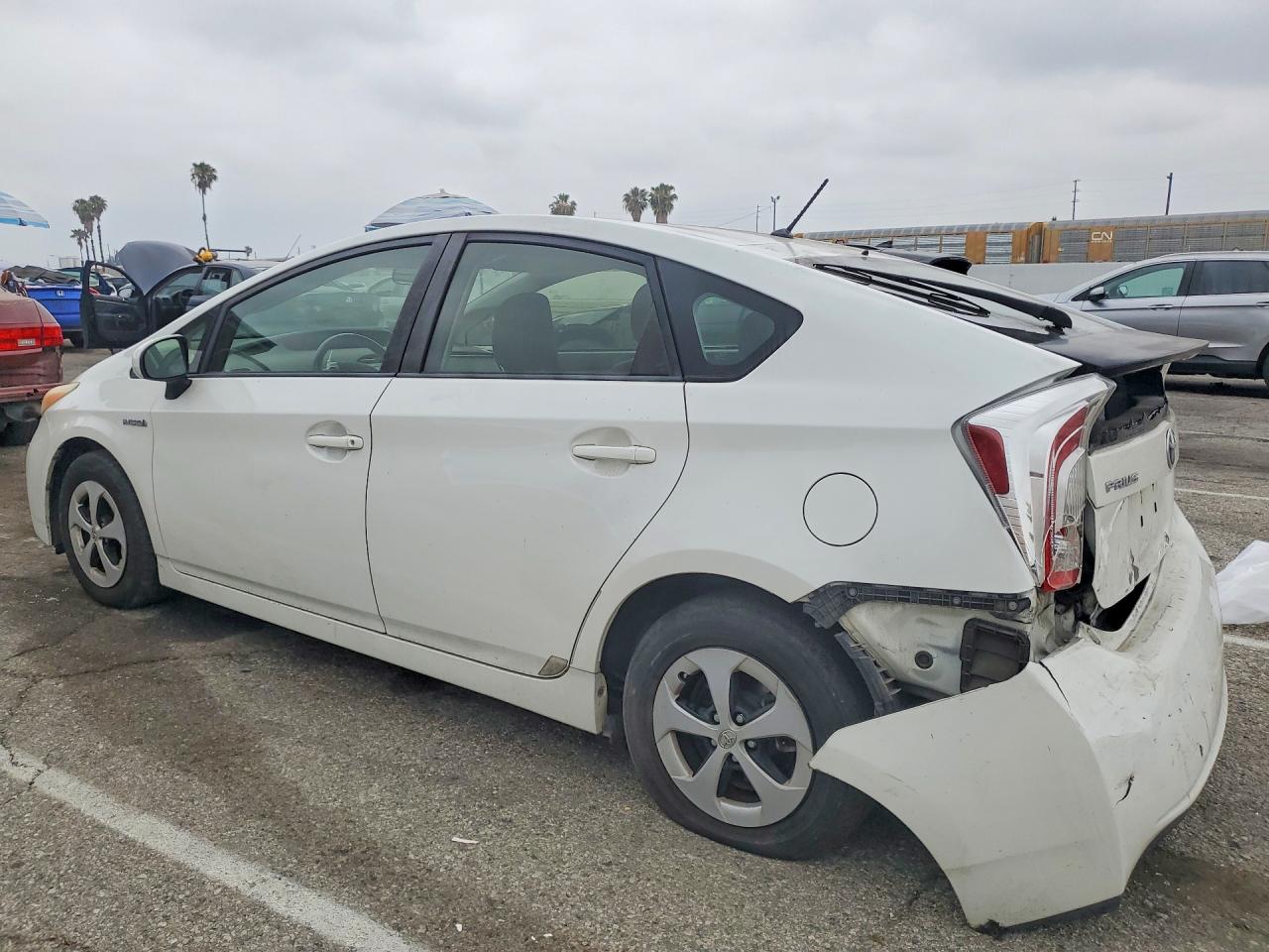 2013 TOYOTA PRIUS