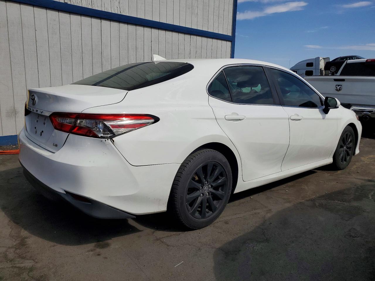 2019 TOYOTA CAMRY