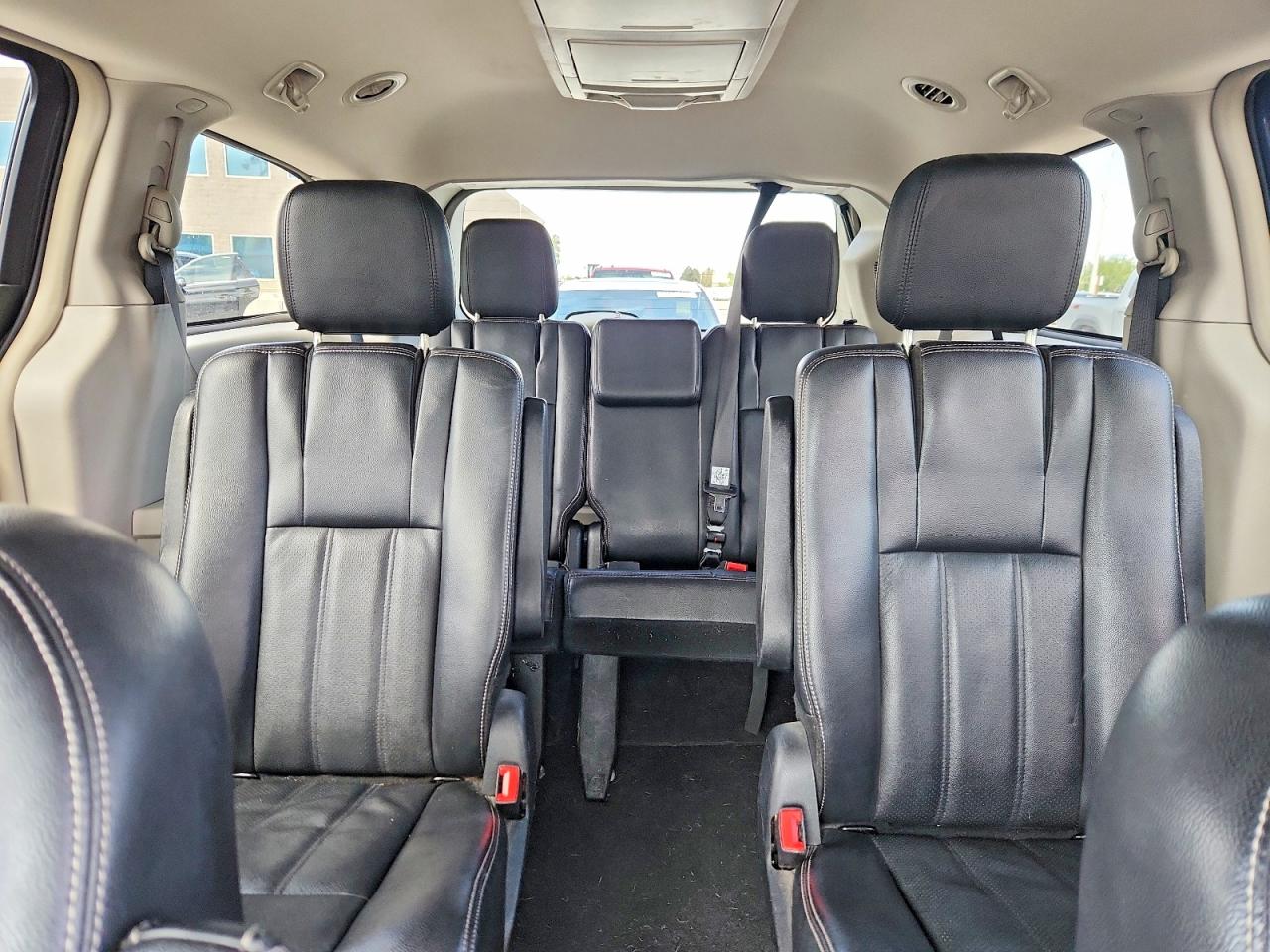 2012 CHRYSLER MINIVAN