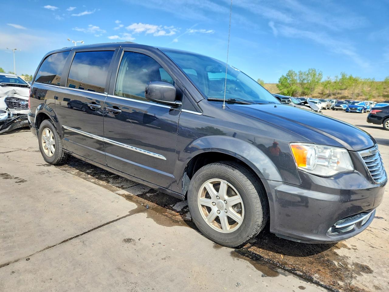2012 CHRYSLER MINIVAN