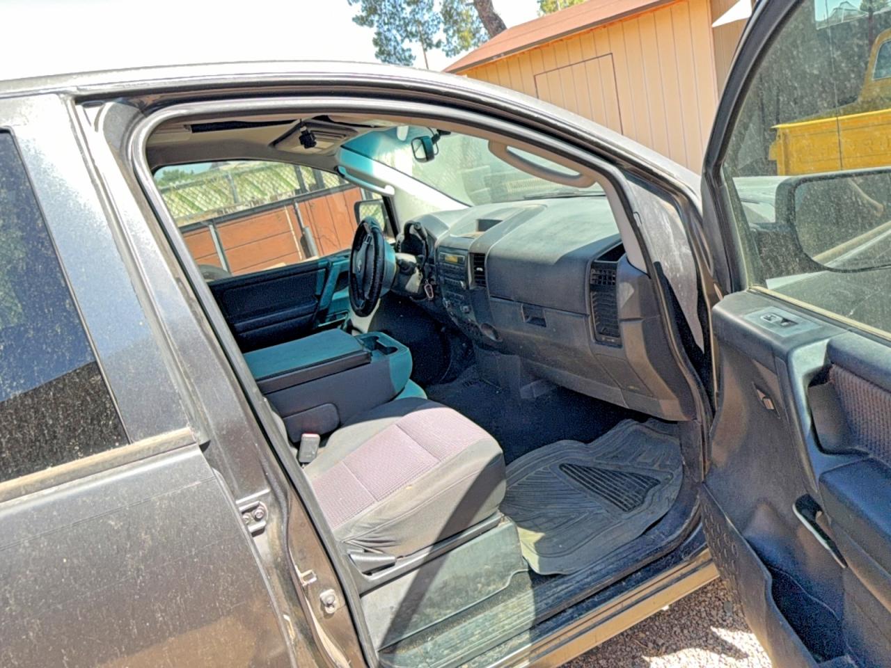 2008 NISSAN TITAN