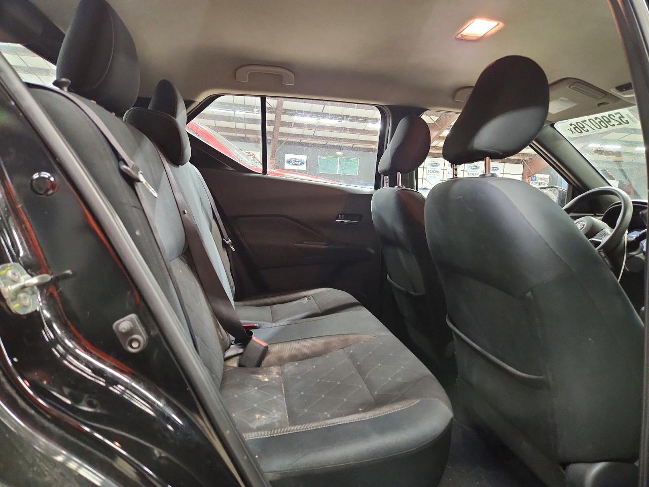 2019 NISSAN KICKS