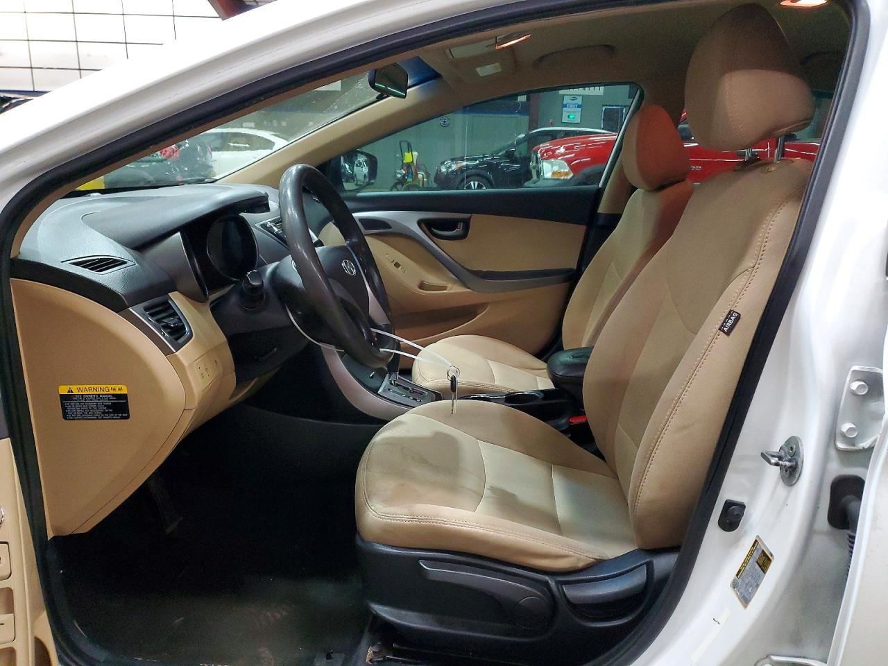 2013 HYUNDAI ELANTRA