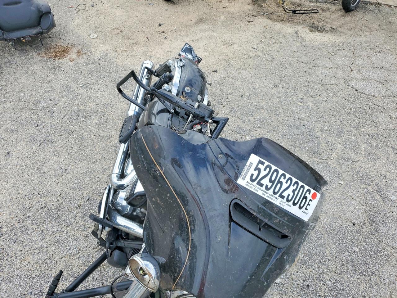 2016 HARLEY-DAVIDSON FL