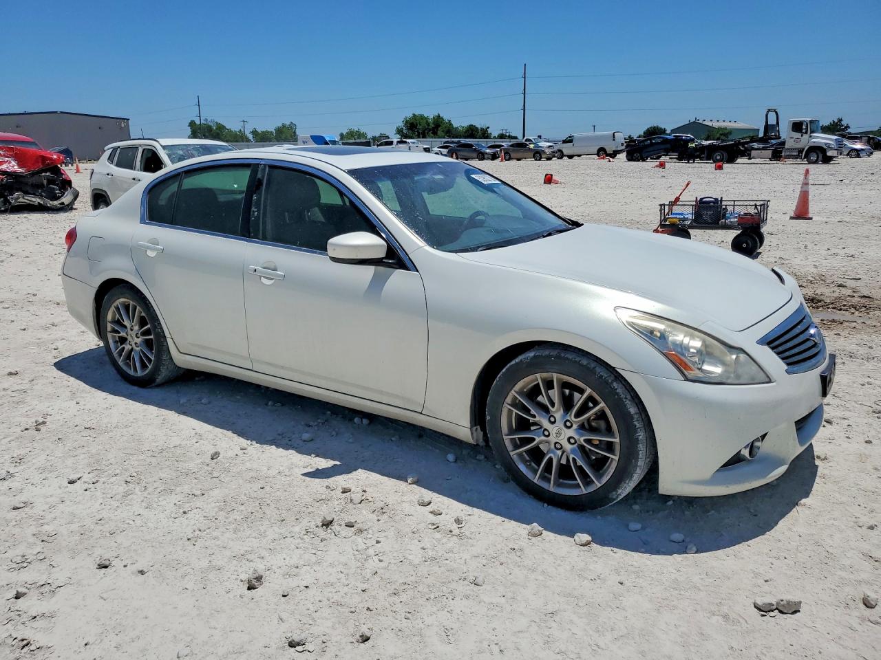 2012 INFINITI G37