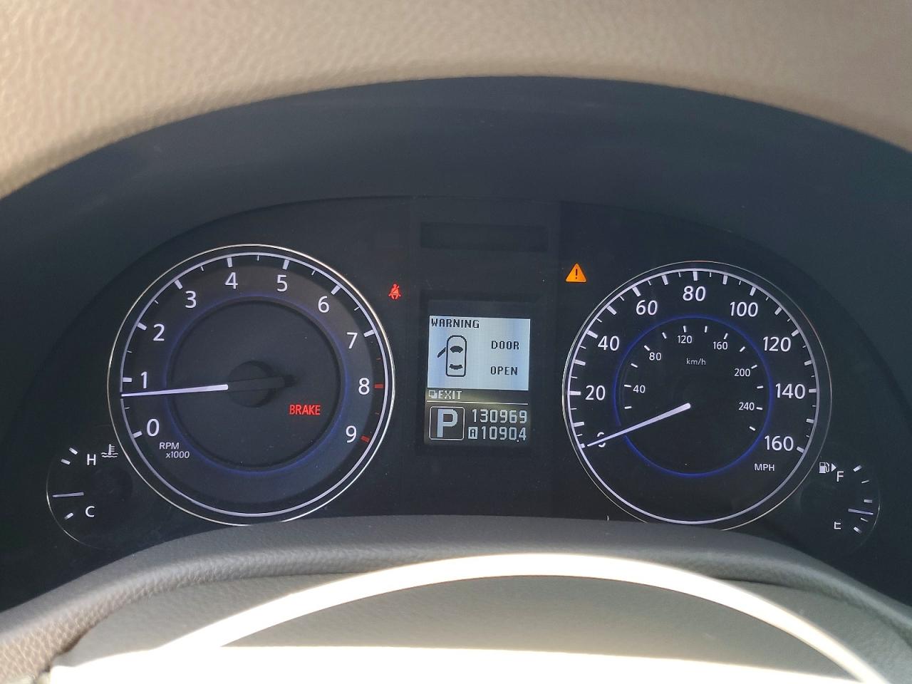 2012 INFINITI G37