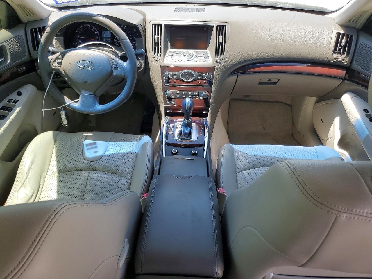 2012 INFINITI G37