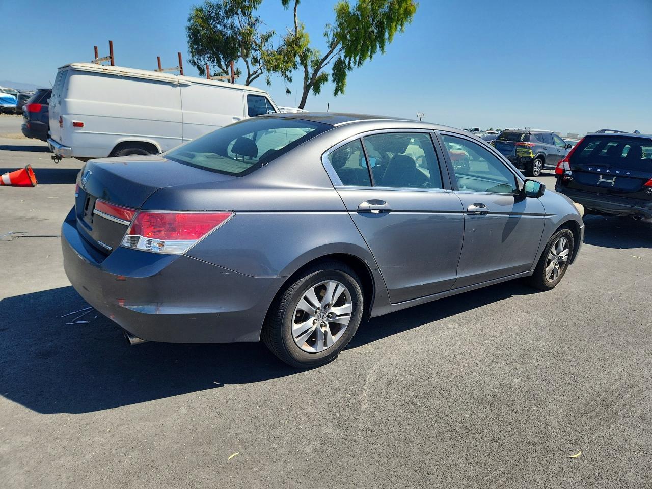 2011 HONDA ACCORD