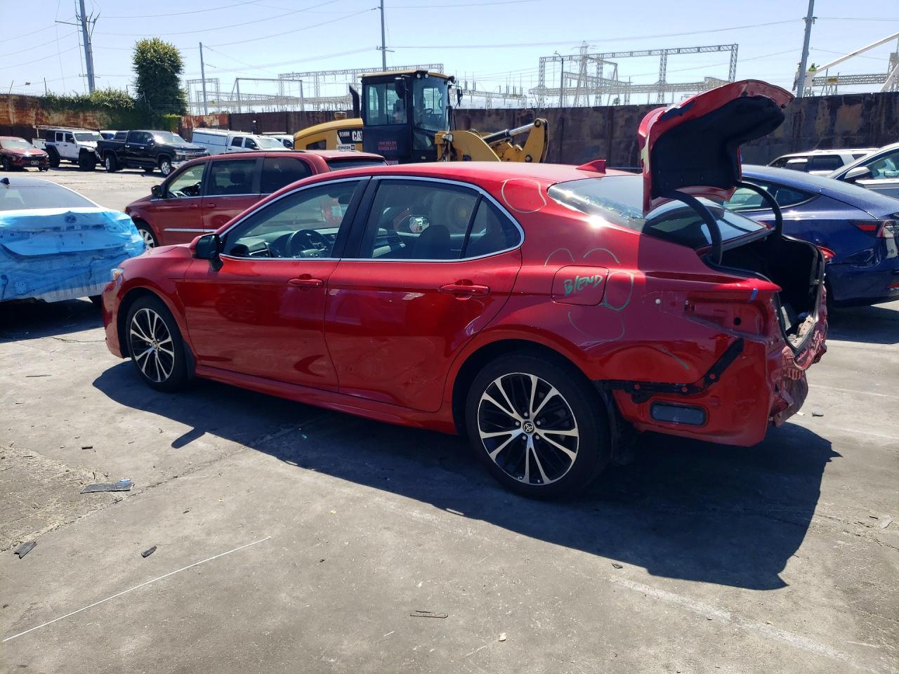 2020 TOYOTA CAMRY