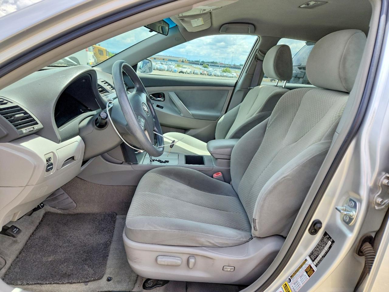2009 TOYOTA CAMRY