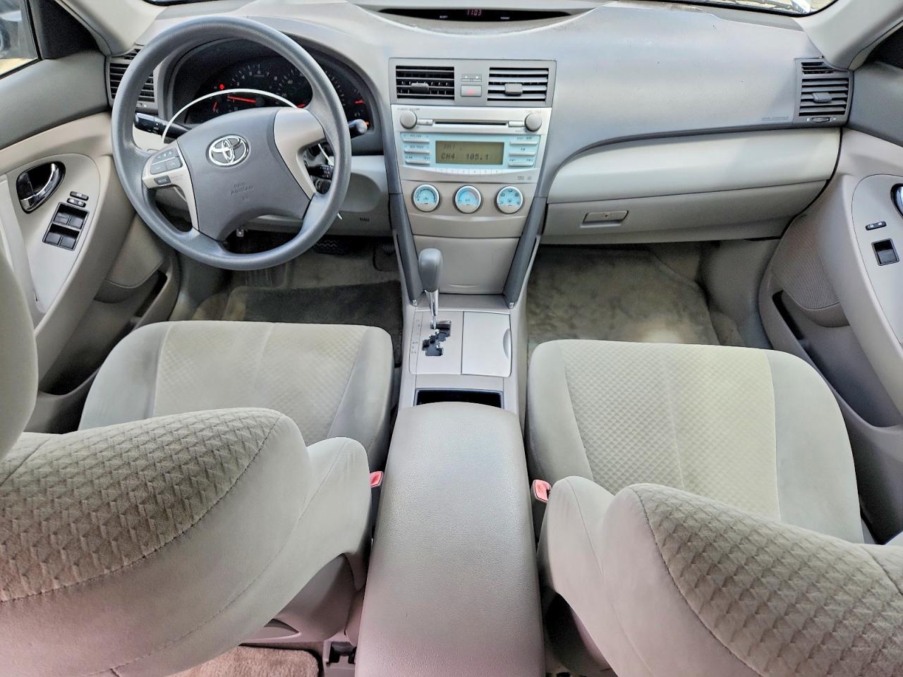 2009 TOYOTA CAMRY