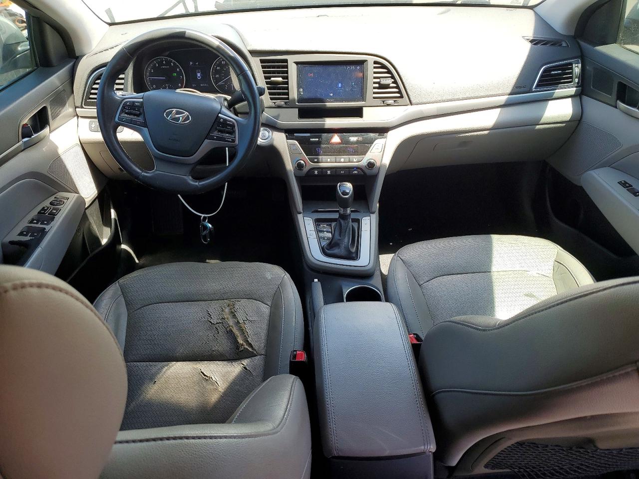 2017 HYUNDAI ELANTRA