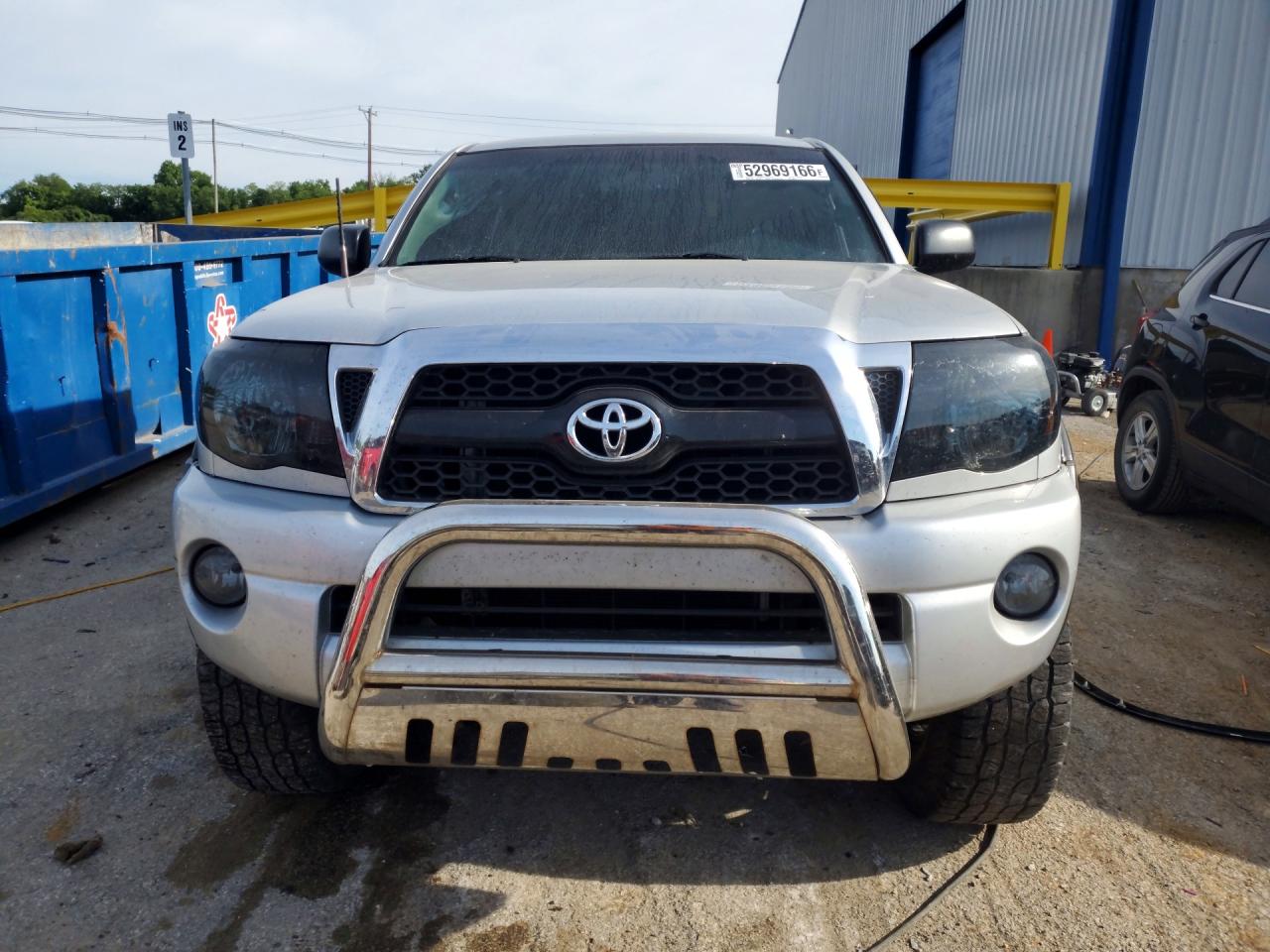 2011 TOYOTA TACOMA