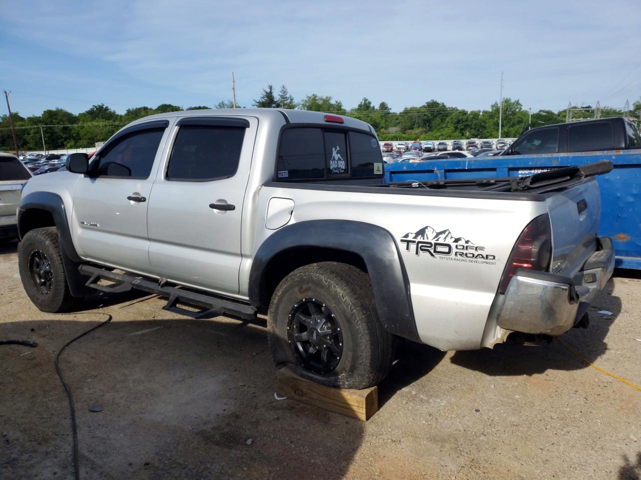 2011 TOYOTA TACOMA