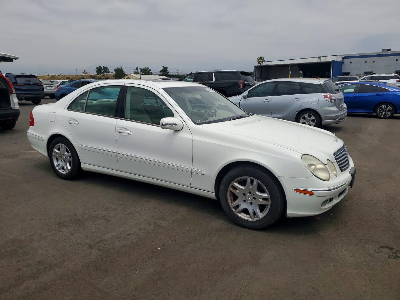 2005 MERCEDES-BENZ E-CLASS