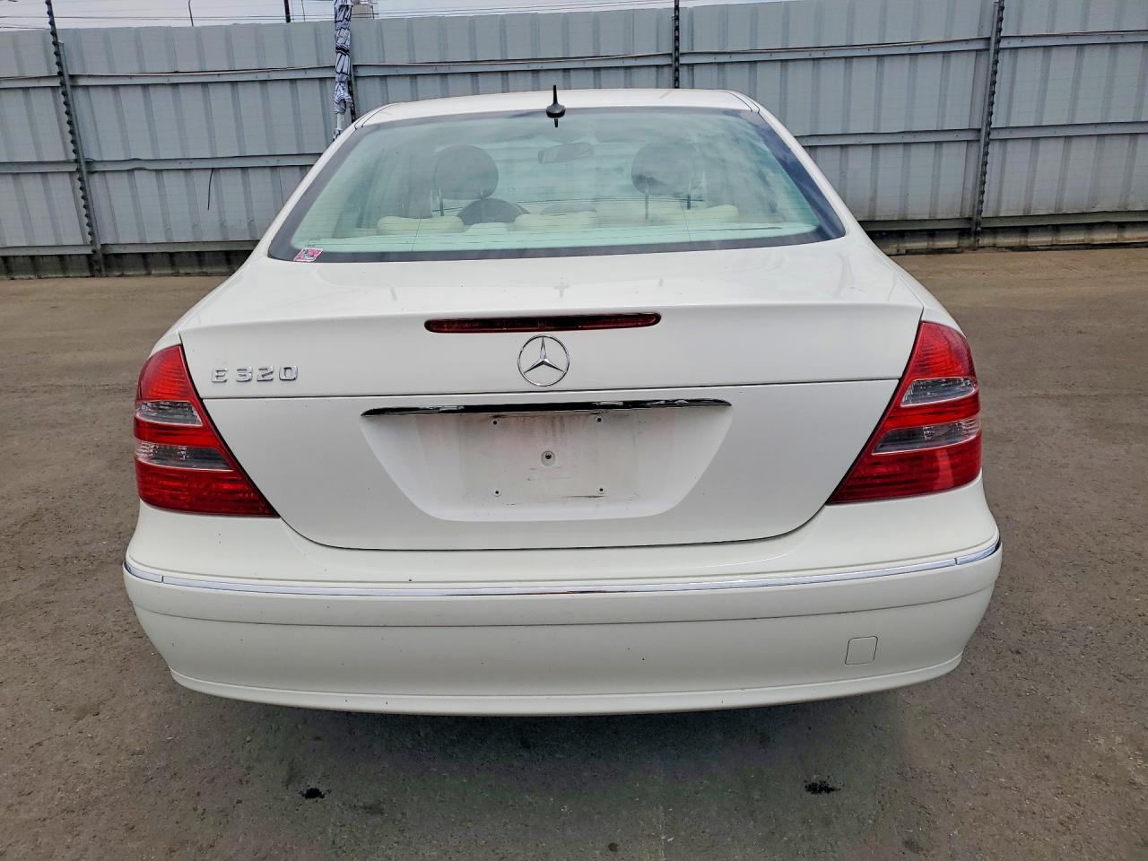 2005 MERCEDES-BENZ E-CLASS