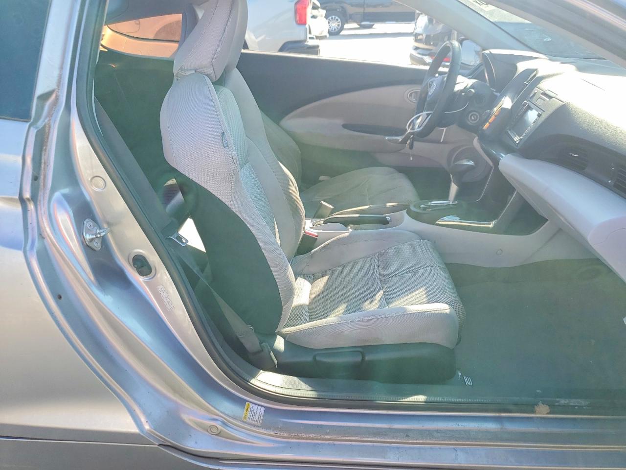 2011 HONDA CRZ