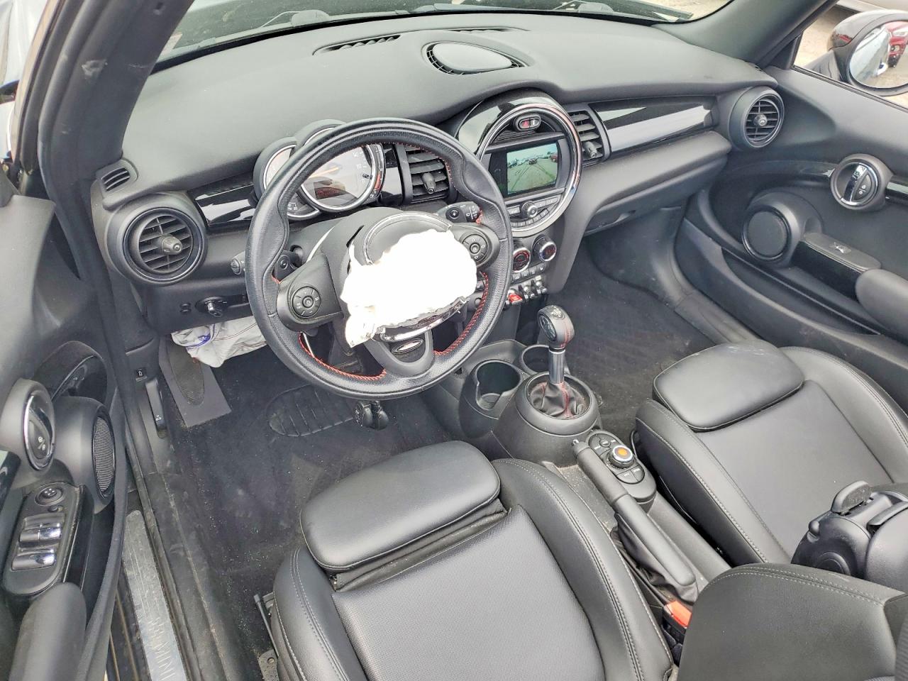 2019 MINI COOPER