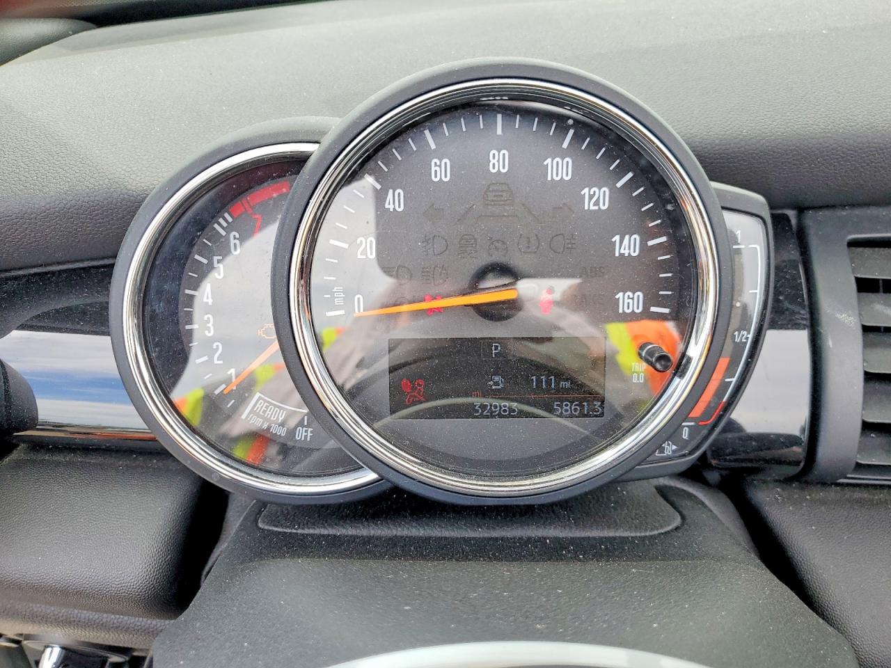 2019 MINI COOPER