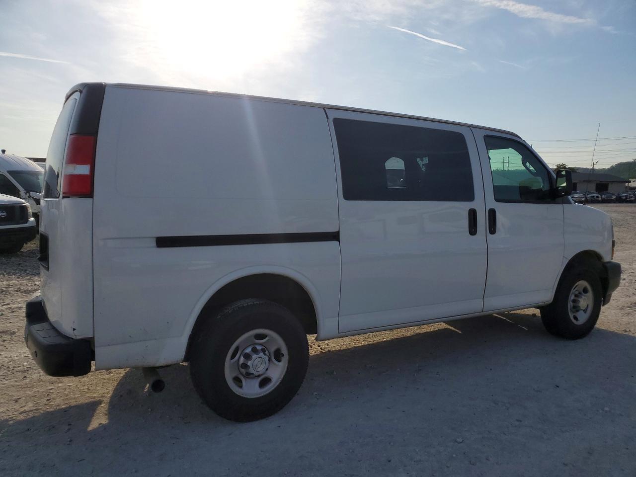 2019 CHEV EXPRESS