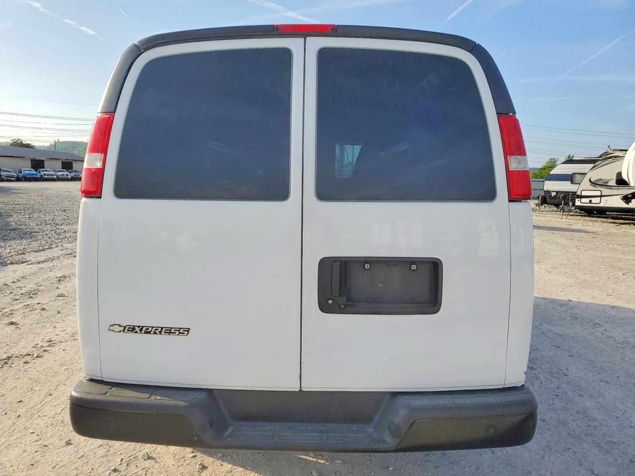2019 CHEV EXPRESS