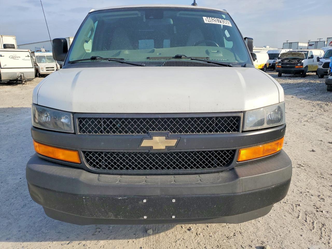 2019 CHEV EXPRESS