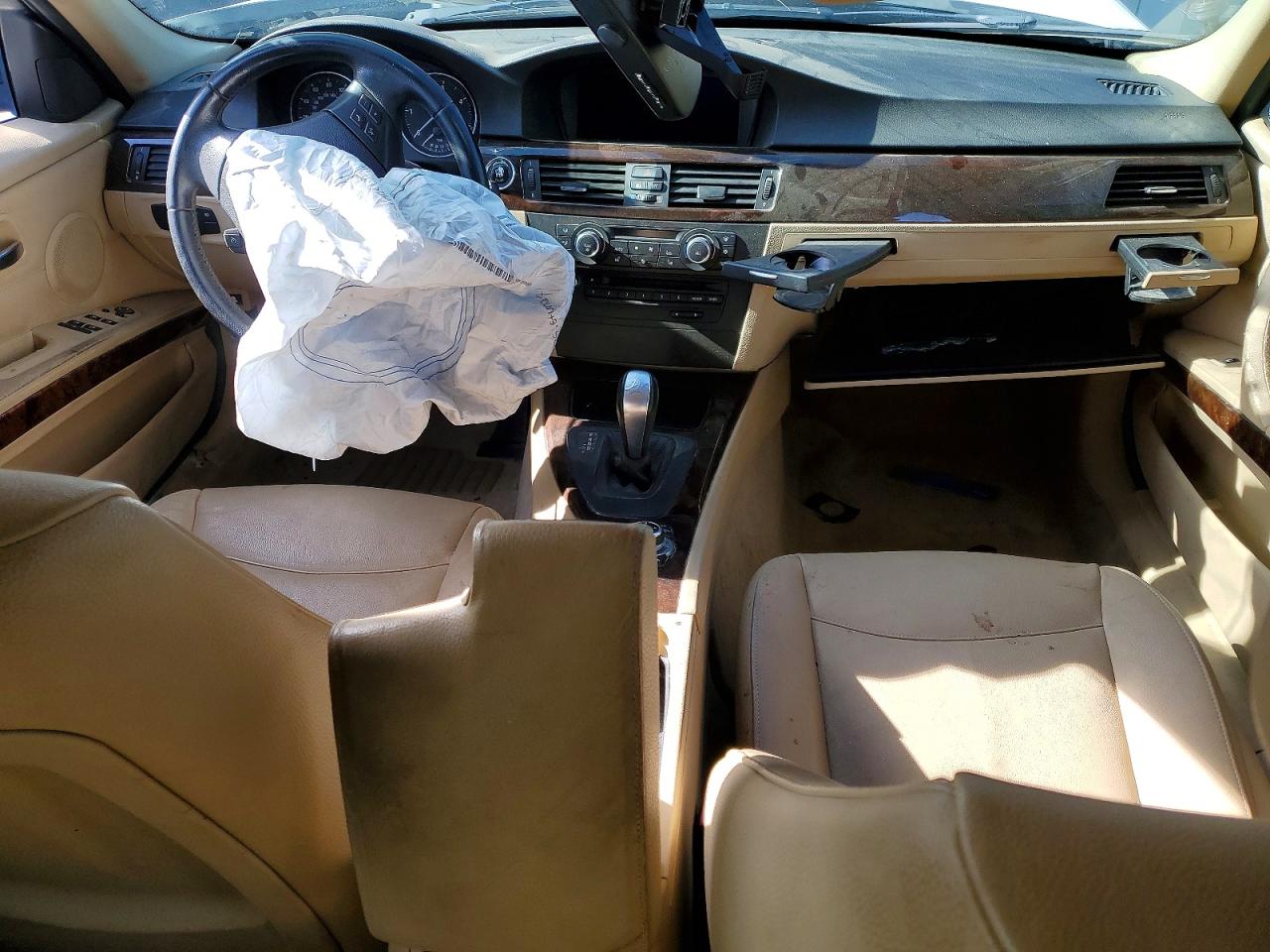 2011 BMW 3 SERIES