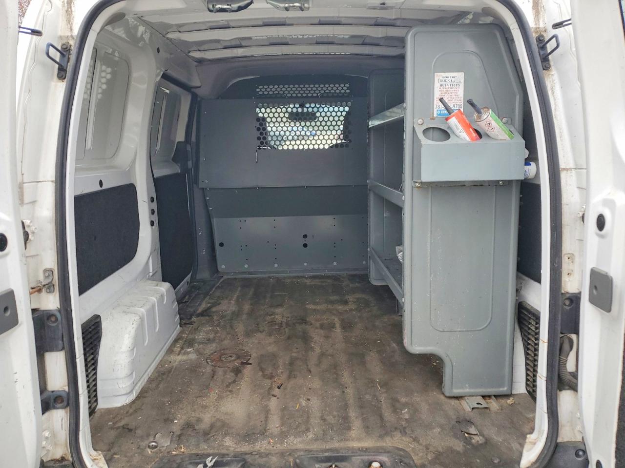 2015 NISSAN NV