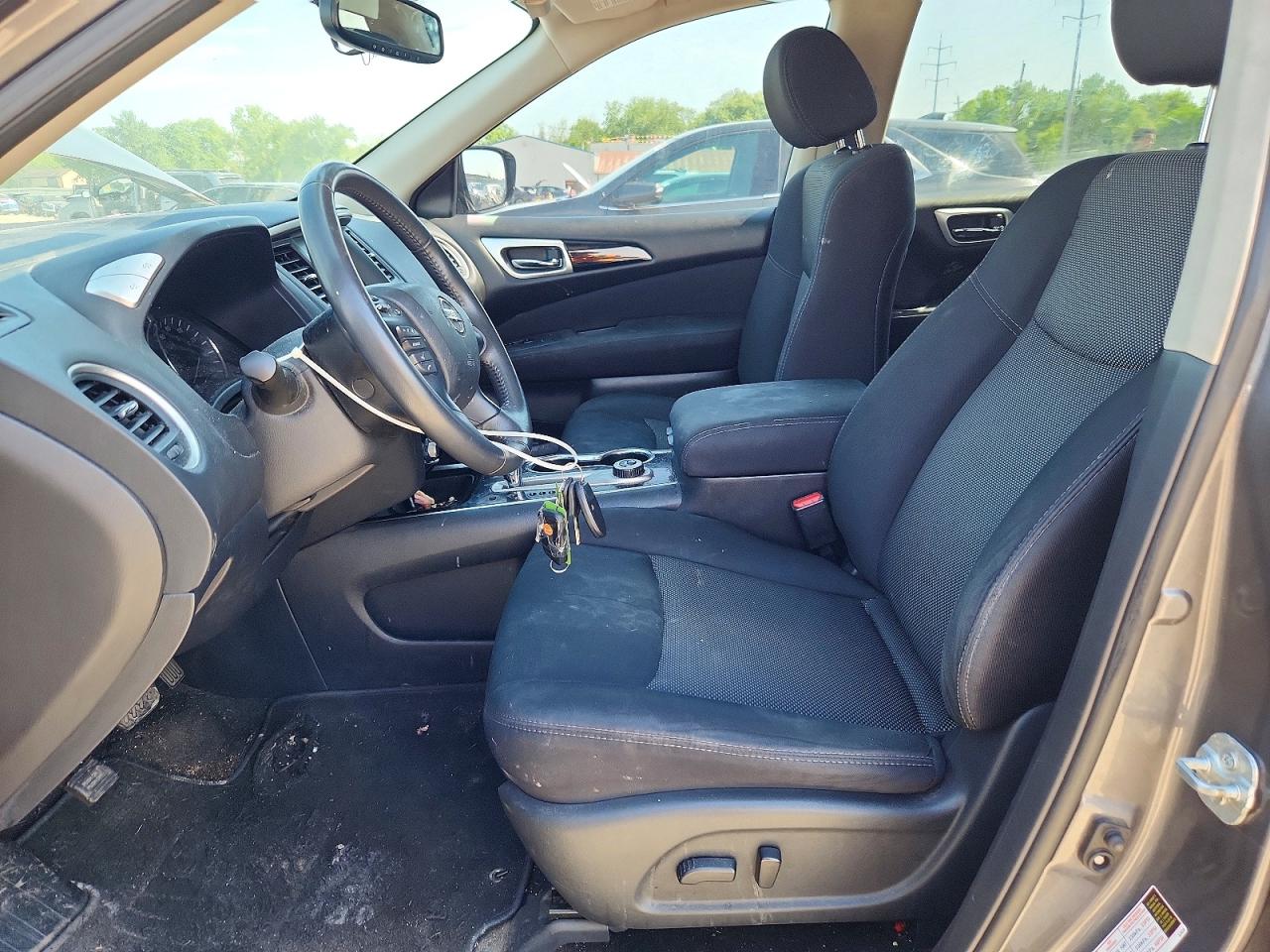 2017 NISSAN PATHFINDER