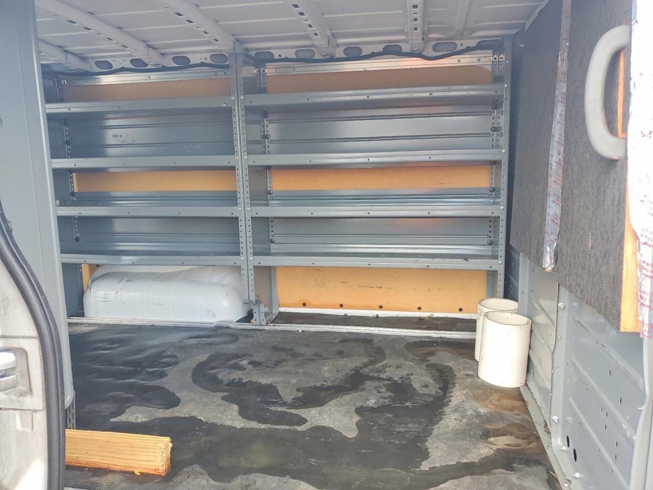 2019 NISSAN NV