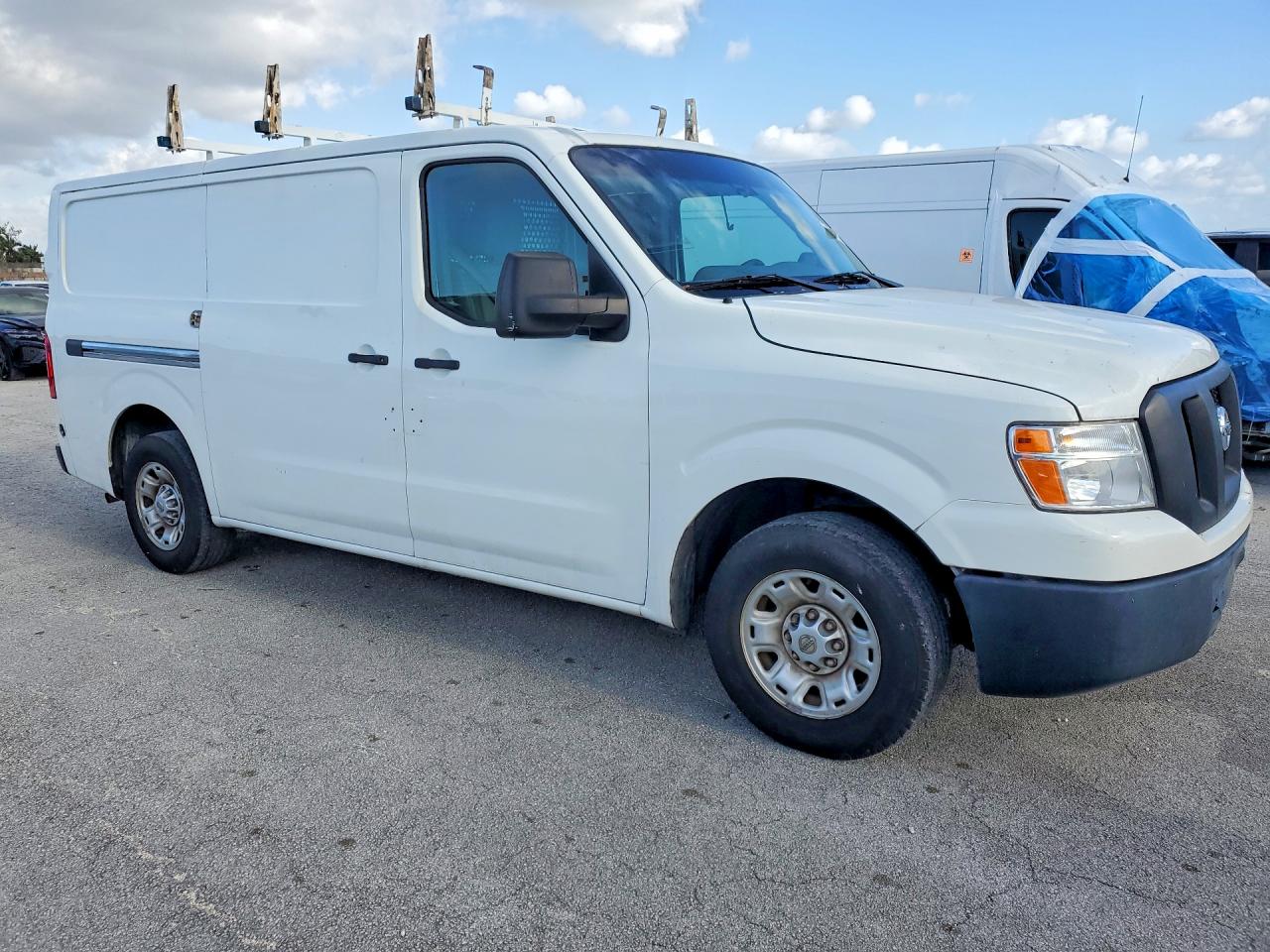 2019 NISSAN NV