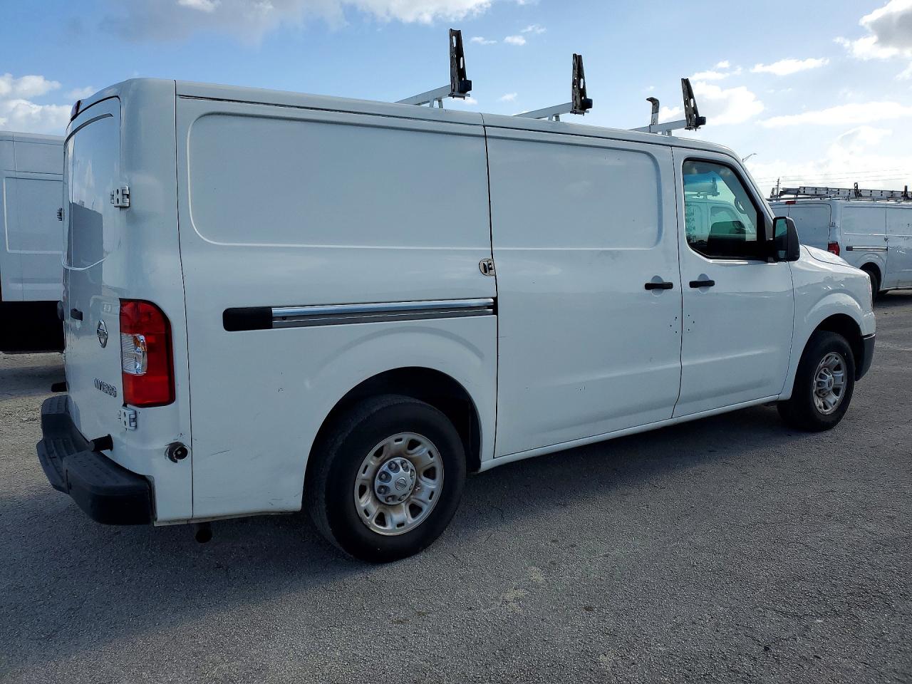 2019 NISSAN NV