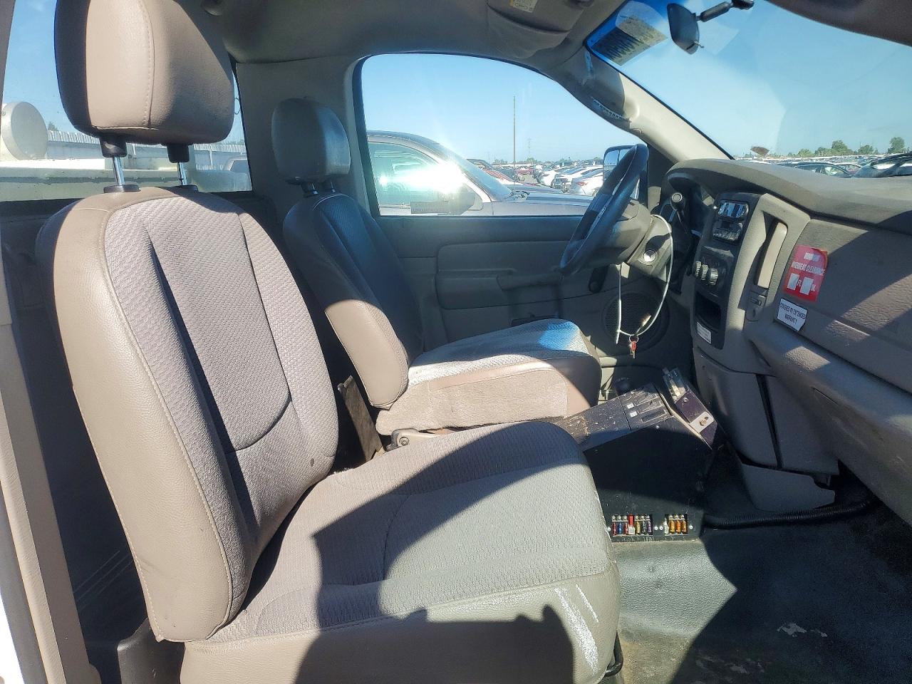 2005 DODGE RAM 2500