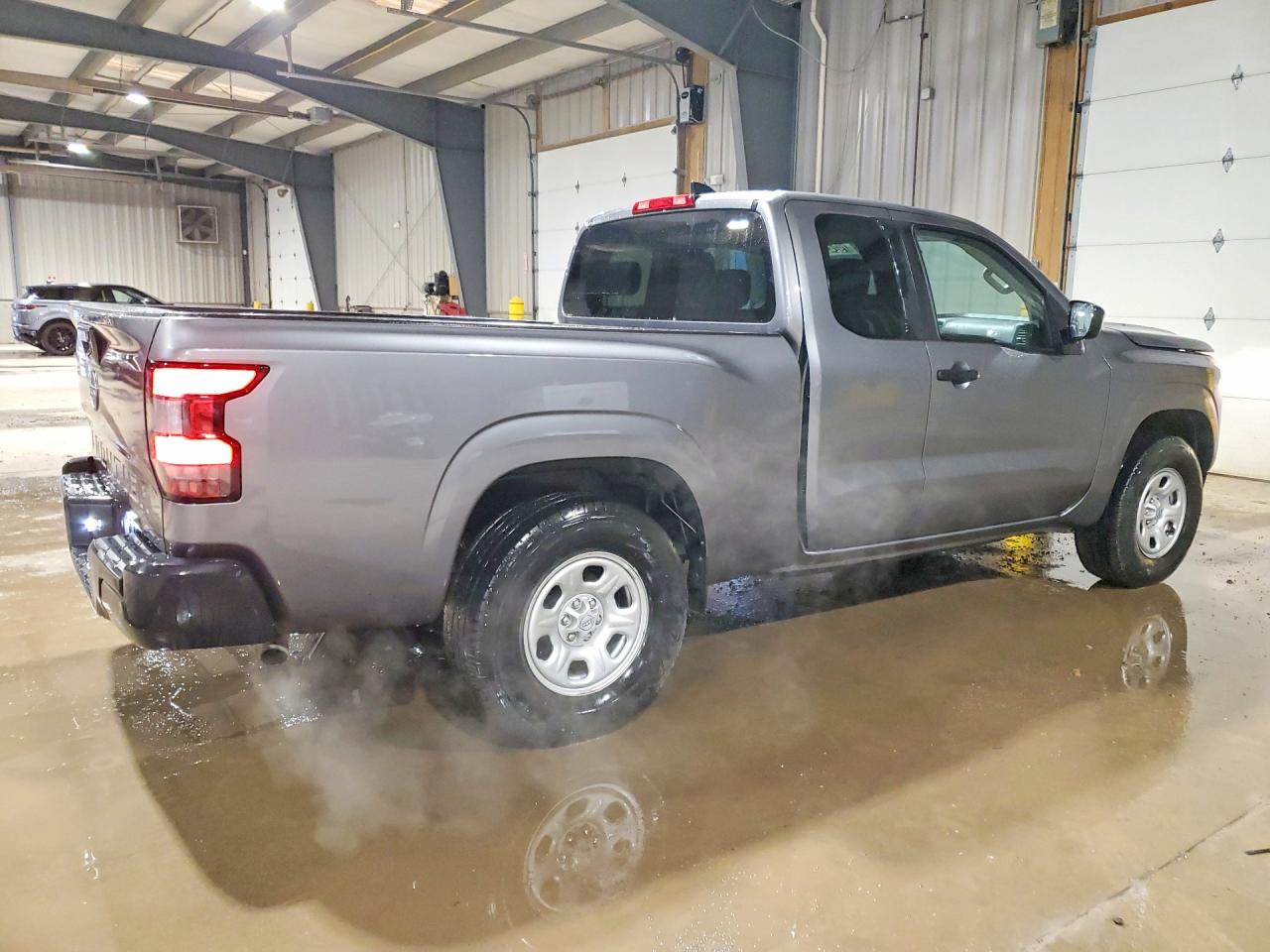 2024 NISSAN FRONTIER