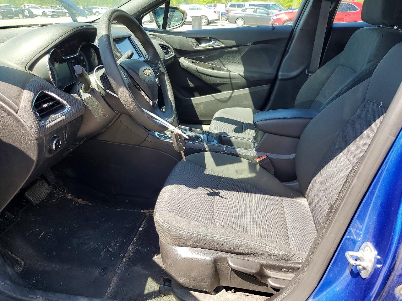 2017 CHEVROLET CRUZE