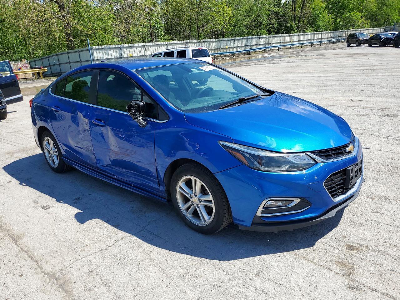 2017 CHEVROLET CRUZE