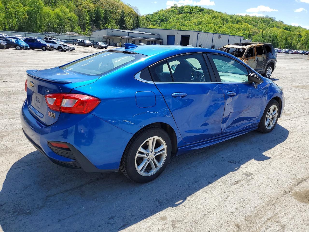 2017 CHEVROLET CRUZE