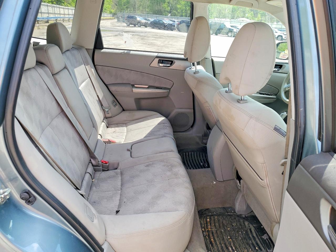 2010 SUBARU FORESTER