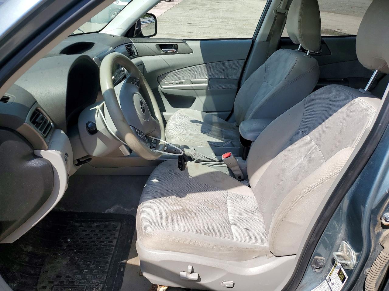 2010 SUBARU FORESTER