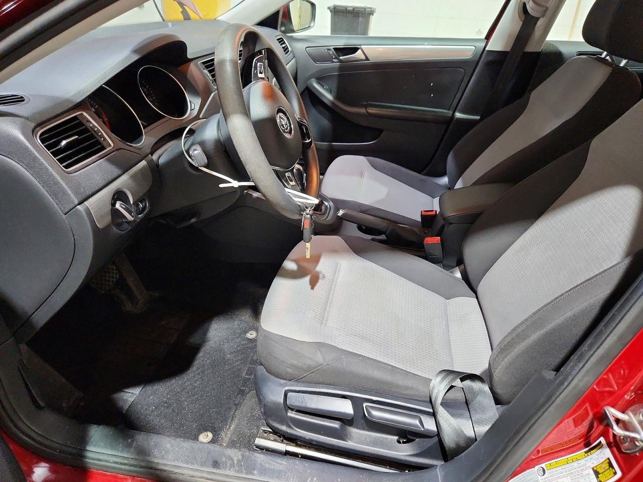 2017 VOLKSWAGEN JETTA